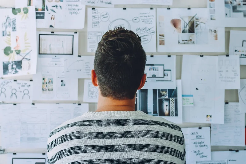 Recherche visuelle et vocale : le nouveau SEO